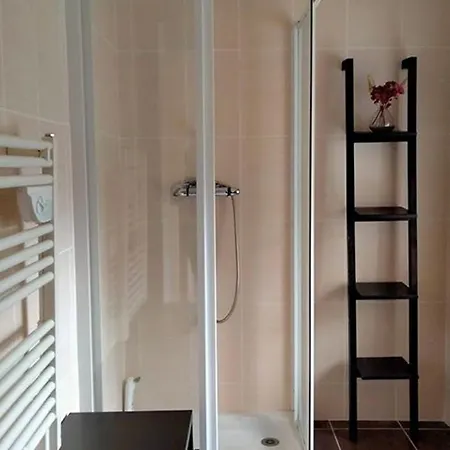 Renove Au Calme Avec Parking Prive Et Wifi Gratuit A - Fr-1-582-332 *