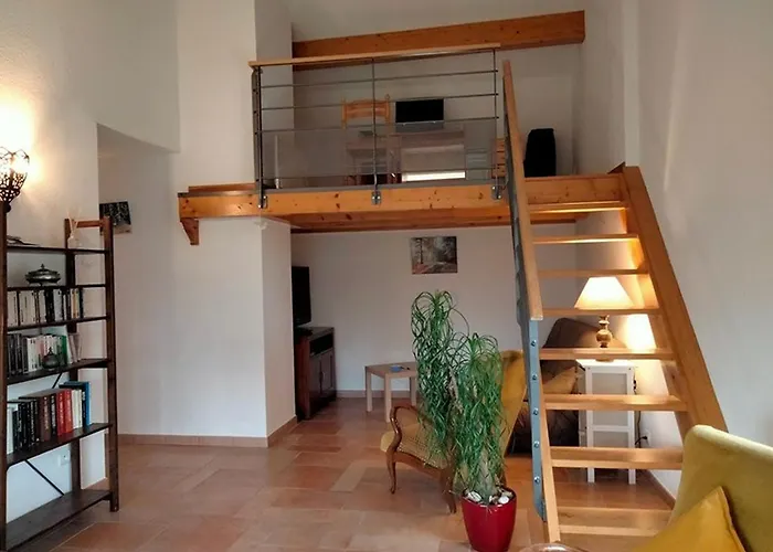 Renove Au Calme Avec Parking Prive Et Wifi Gratuit A - Fr-1-582-332 Holiday home