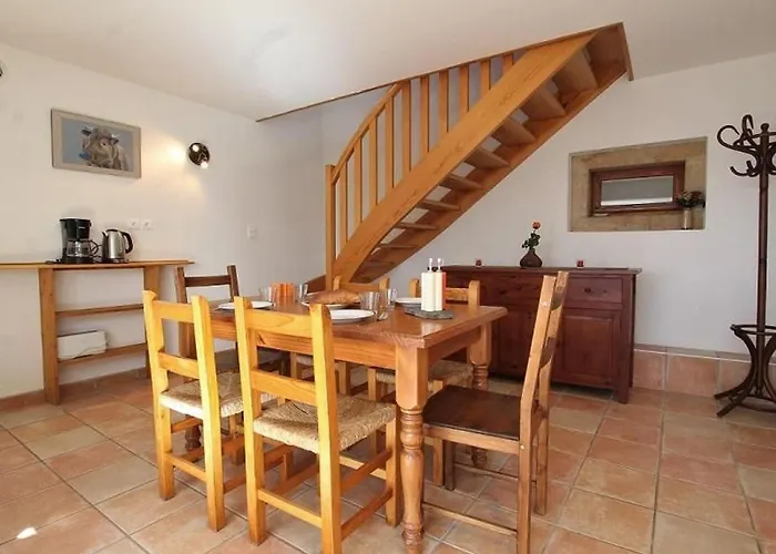 Renove Au Calme Avec Parking Prive Et Wifi Gratuit A - Fr-1-582-332 Saint-Etienne-Lardeyrol